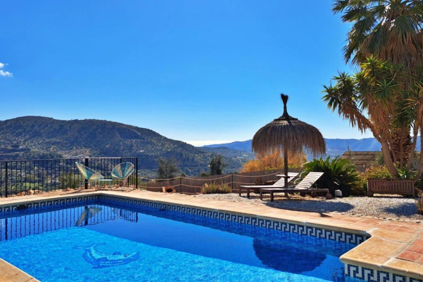 La Perla Andaluza Villa Alcaucin Exterior photo